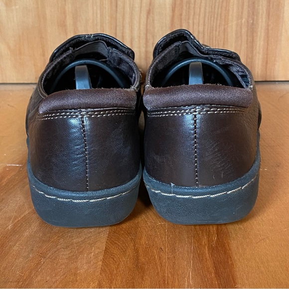 Womens 7.5 Skechers Slip On Loafers Brown Leather TSS0041 - Picture 4 of 8